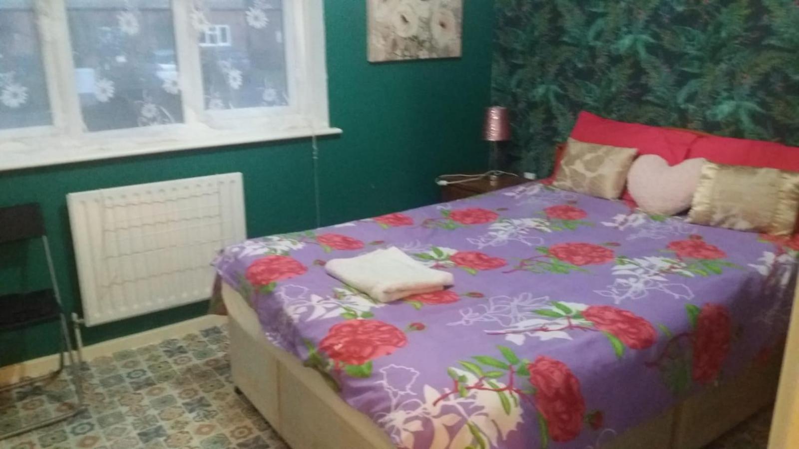 Spacious Double Room Located Within Walking Distance To Seaside And Town โดเวอร์ ภายนอก รูปภาพ